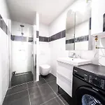 L'envolee - Gare - Netflix - Garage Prive Appartement
