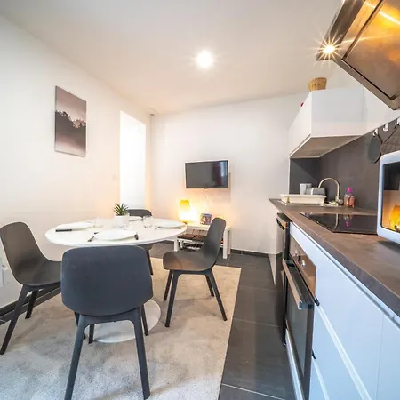 L'envolee - Gare - Netflix - Garage Prive グルノーブル