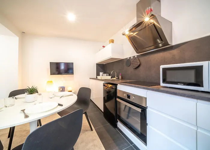 L'envolee - Gare - Netflix - Garage Prive *