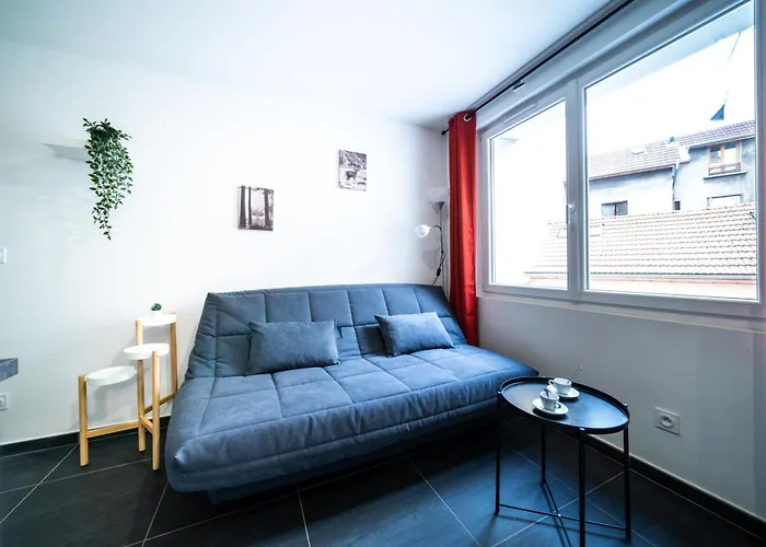 L'envolee - Gare - Netflix - Garage Prive *