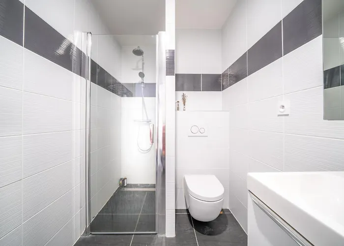 Appartement L'envolée - Gare - Netflix - Garage Privé *